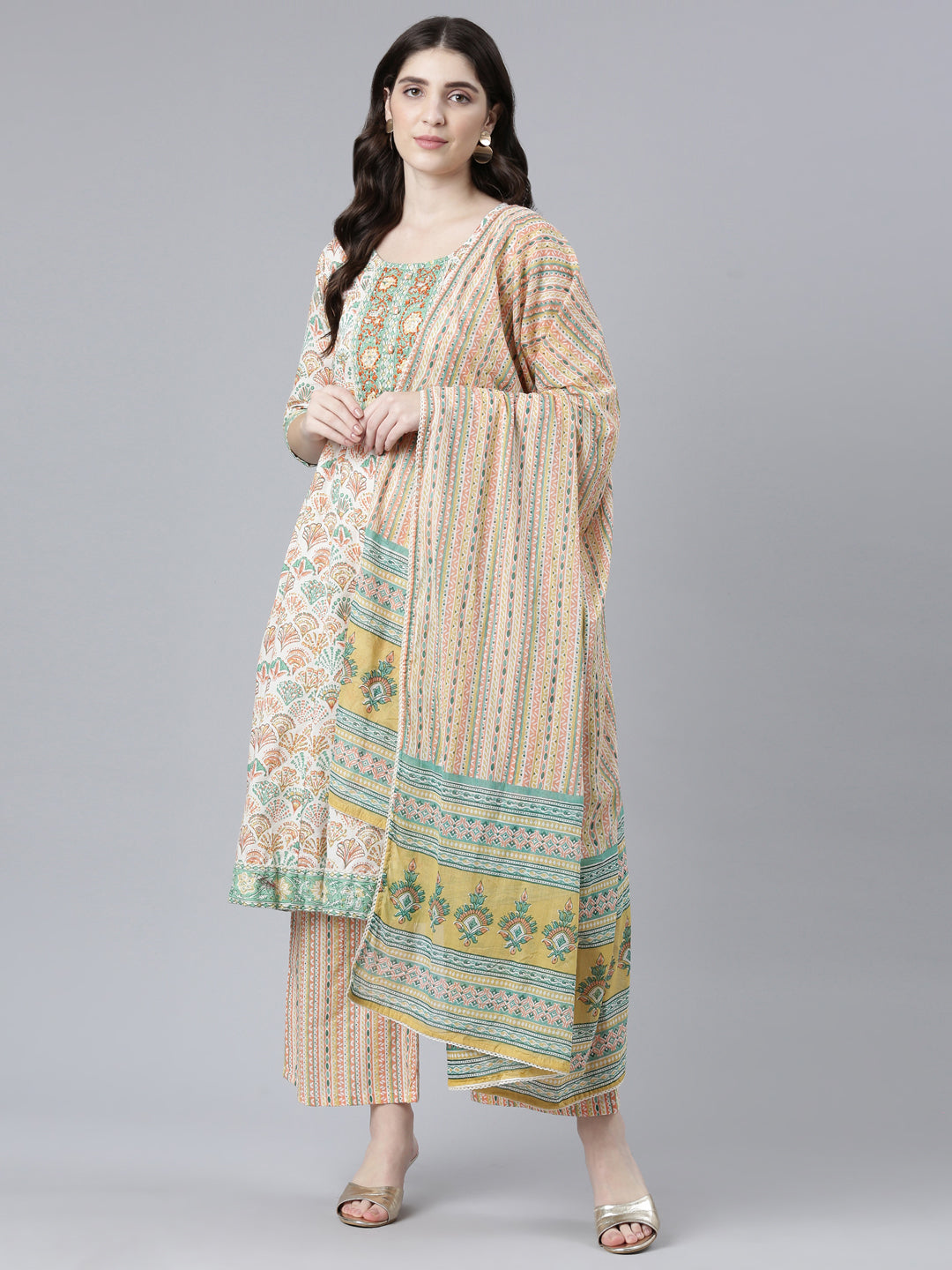 Neerus Orange cotton printed kurta set with palazzo and dupatta - detail view 2