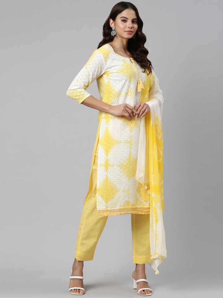 Neerus Yellow cotton solid kurta set with trouser and dupatta - detail view 2