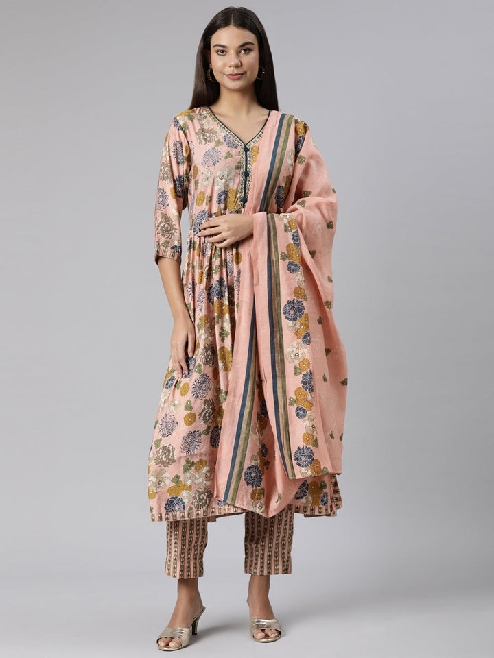 Neerus Orange Shantoon Printed Suit Set - detail view 2