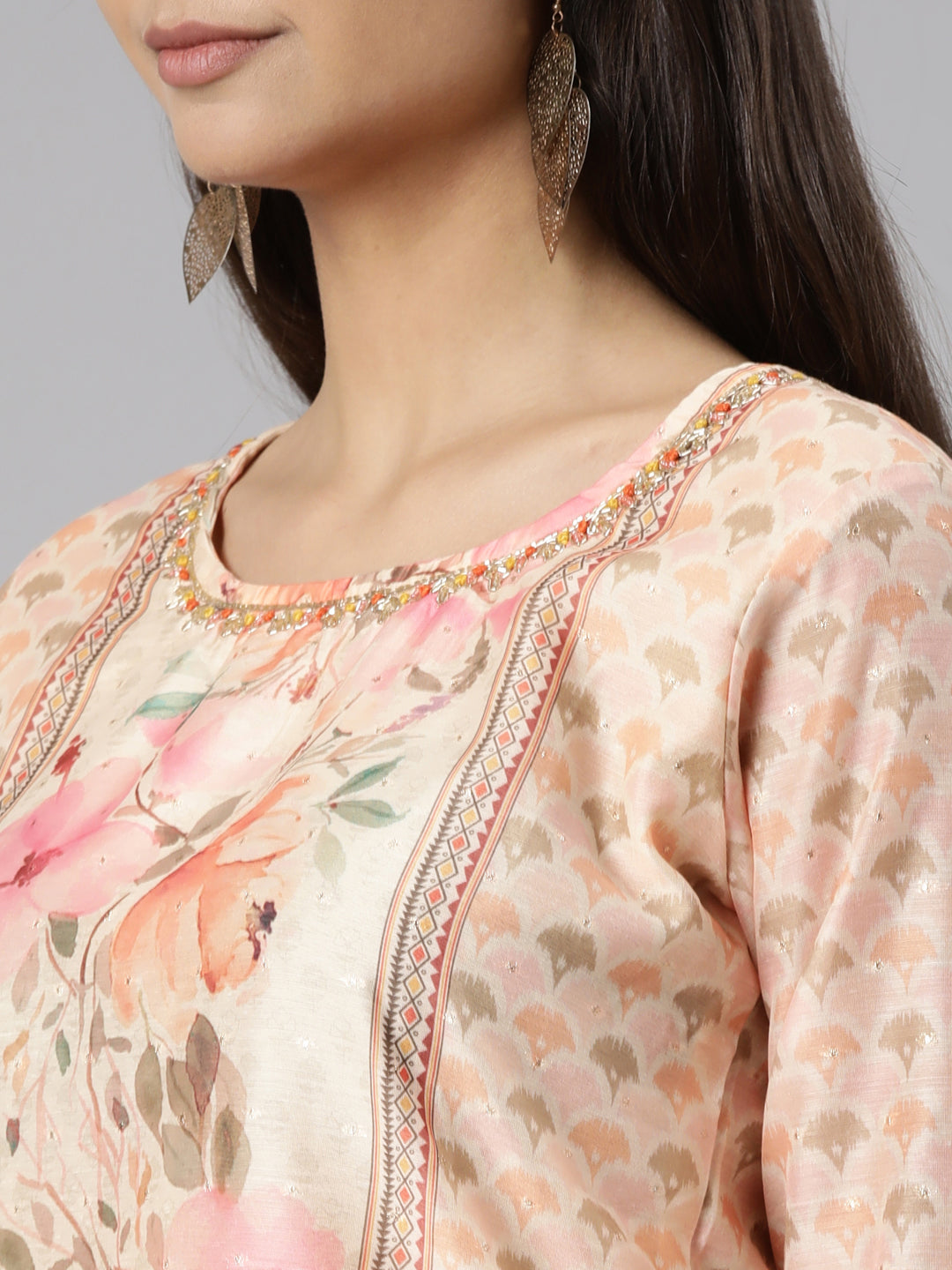 Neerus Orange organza printed suit set - detail view 1