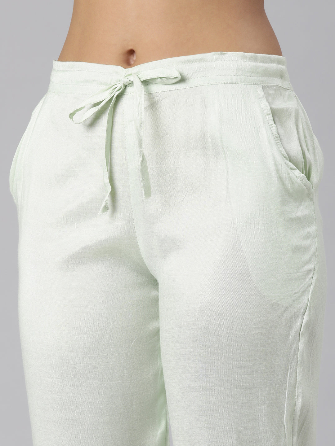 Neerus Green organza printed suit set - detail view 3