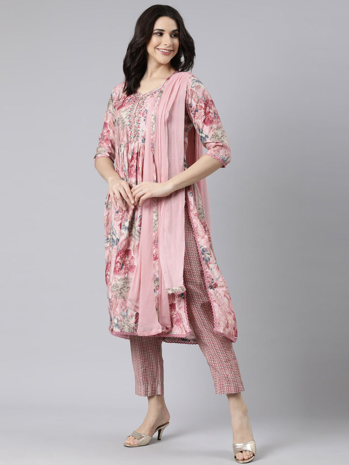 Neerus Pink floral printed straight suit set - detail view 1