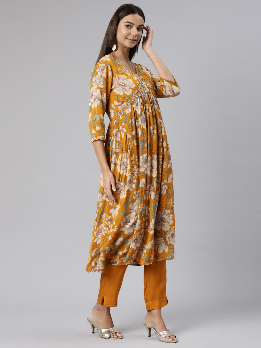 Neerus Yellow printed floral suit set - back view