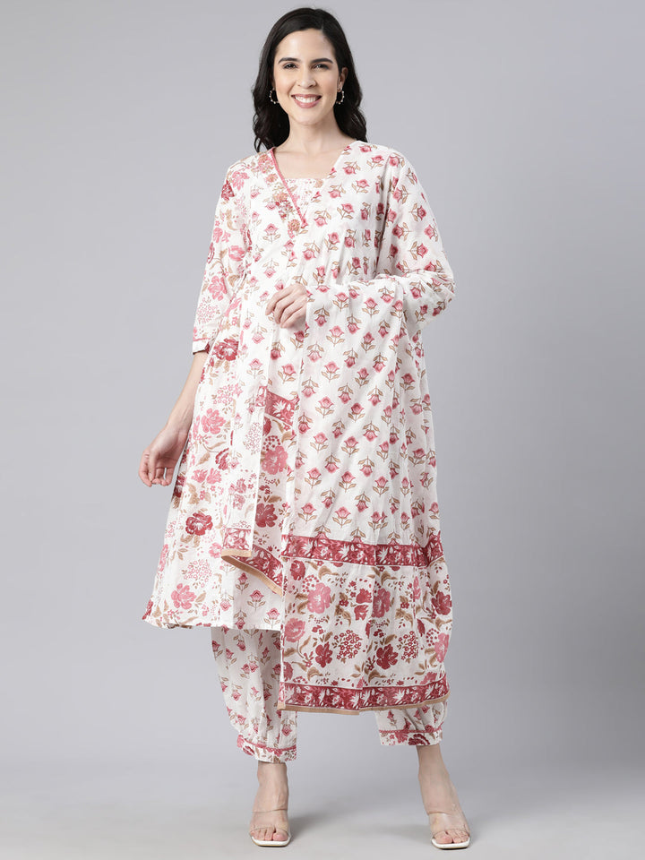 Neerus Pink cotton printed suit set - front view