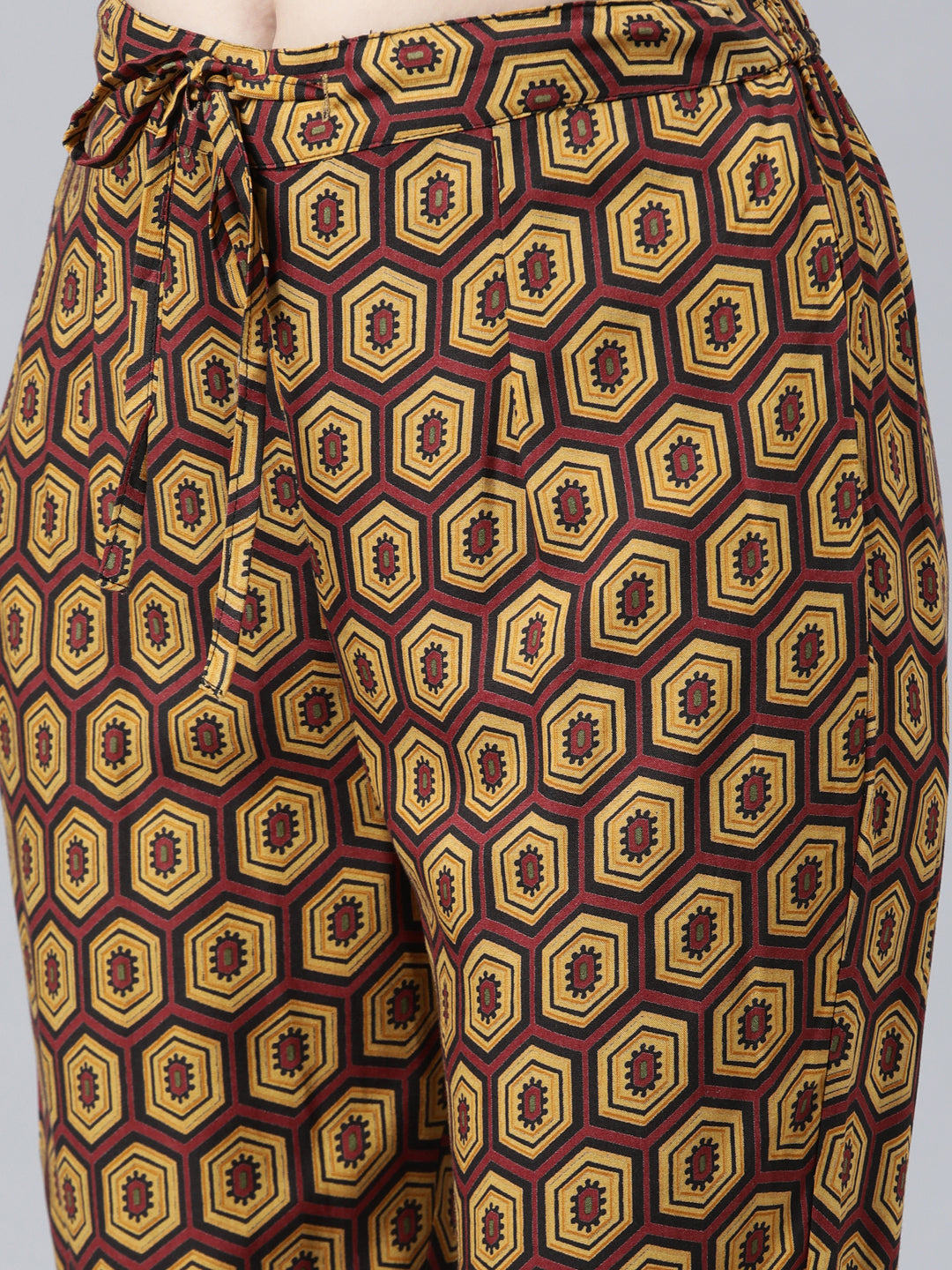 Neerus Black cotton printed kurta set - detail view 3