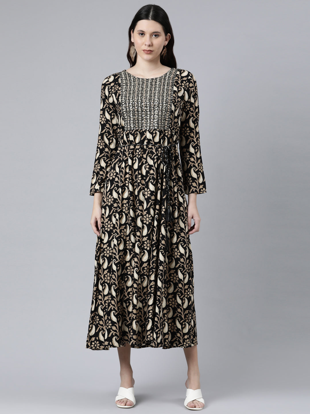 Neerus Black printed ethnic anarkali kurta - front view