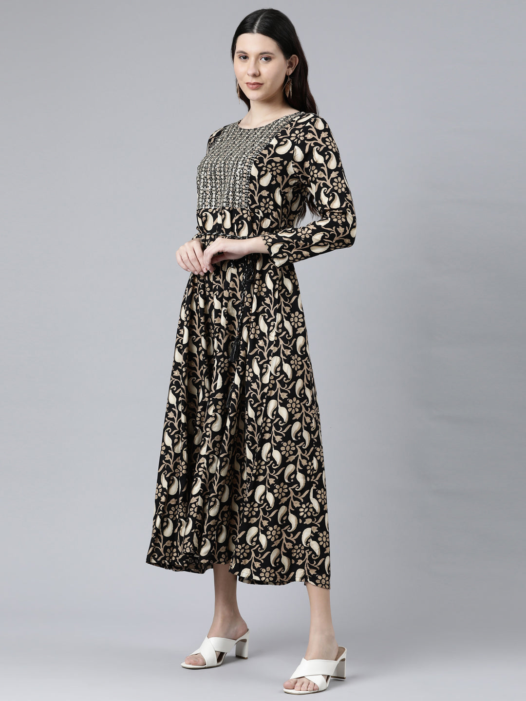 Neerus Black printed ethnic anarkali kurta - back view