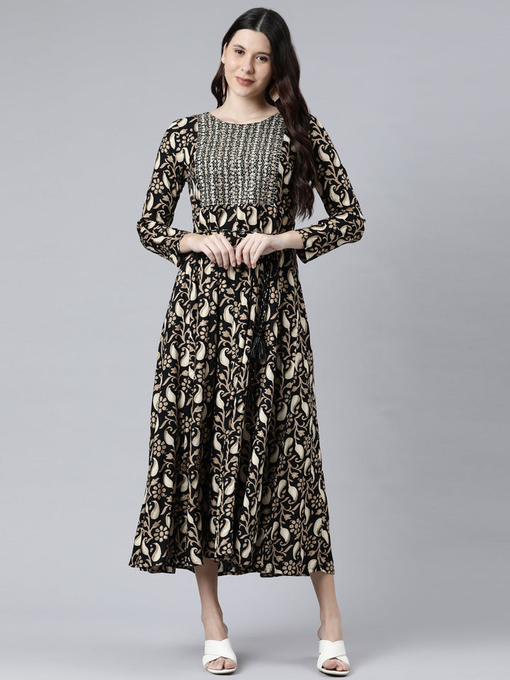 Neerus Black printed ethnic anarkali kurta - detail view 2