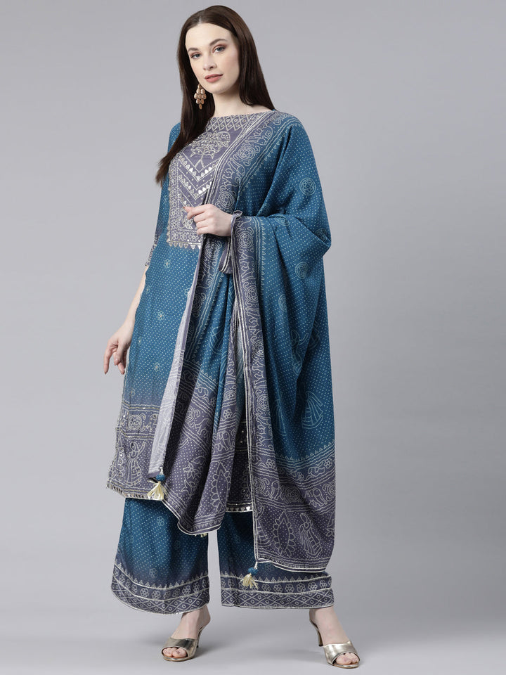 Neerus Green Viscose Rayon Printed Kurta Set with Palazzo and Dupatta - front view