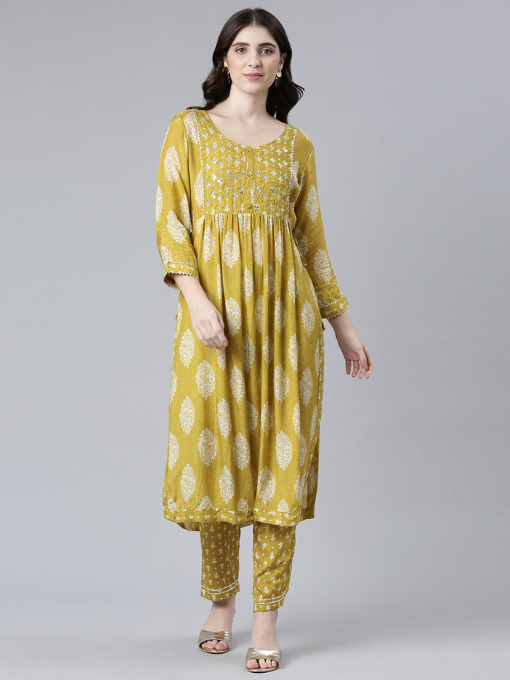 Neerus Green printed straight kurta set - front view