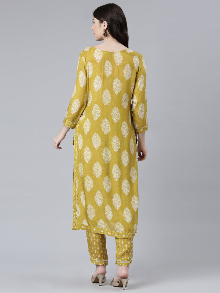 Neerus Green printed straight kurta set - side view