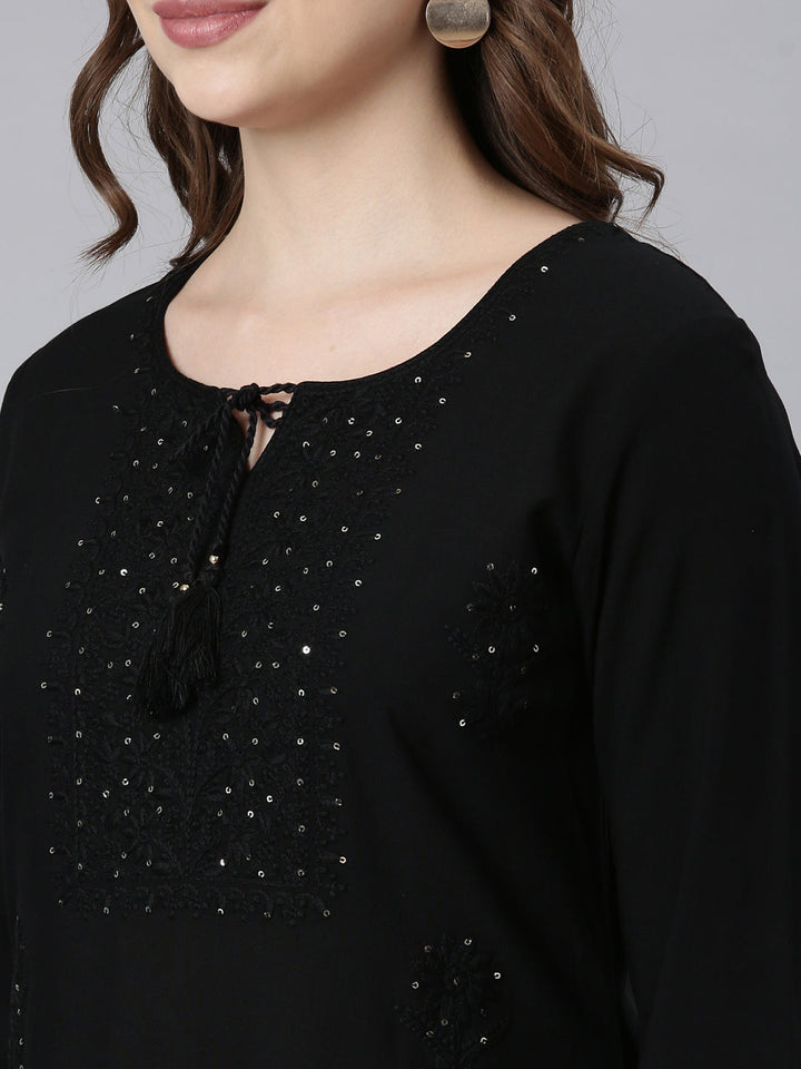 Neerus Black embellished straight panelled kurti - back view