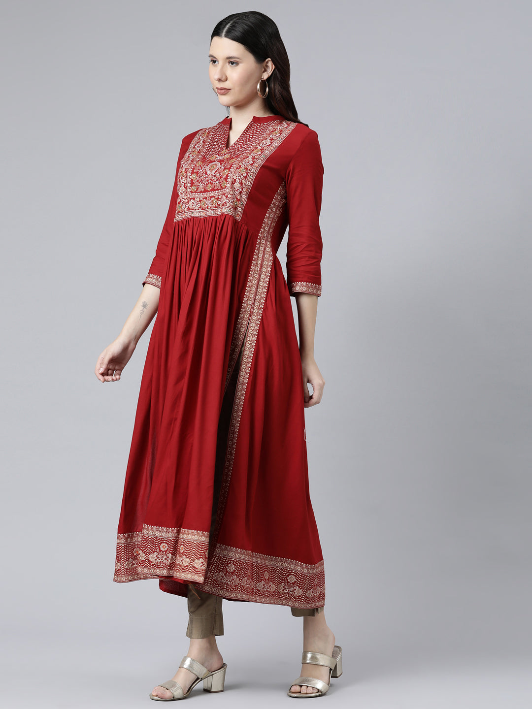 Neerus Red floral printed anarkali kurta - back view