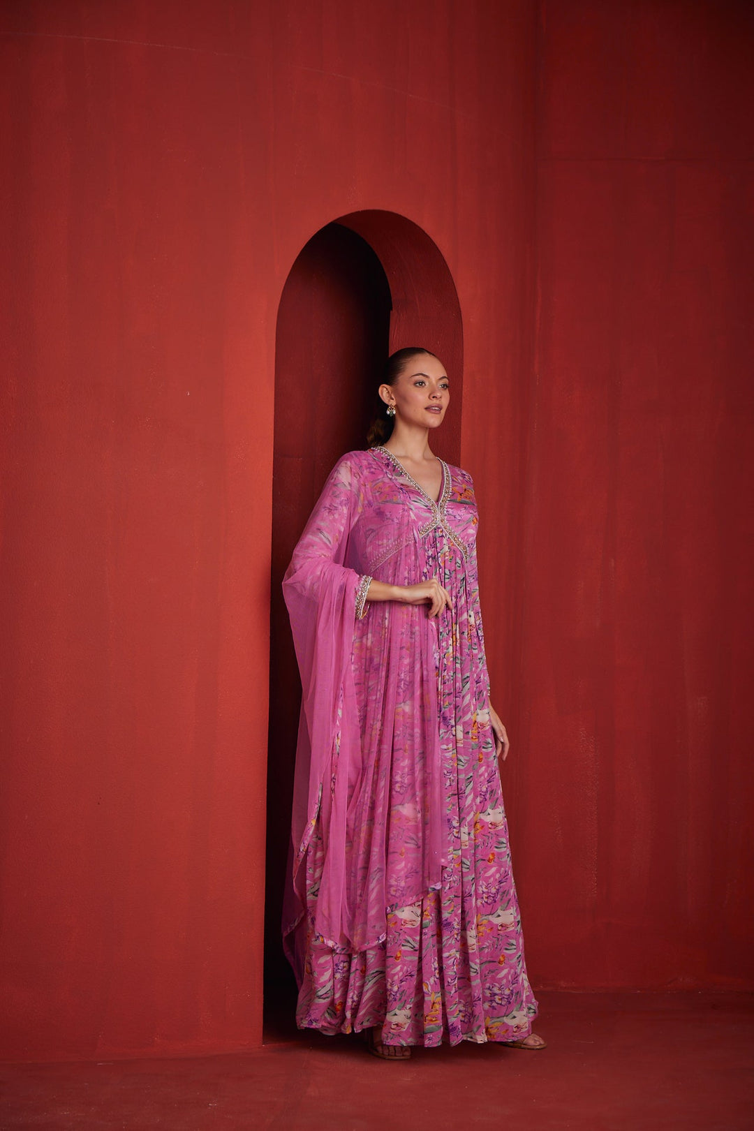 Neerus Pink crepe printed dress - side view