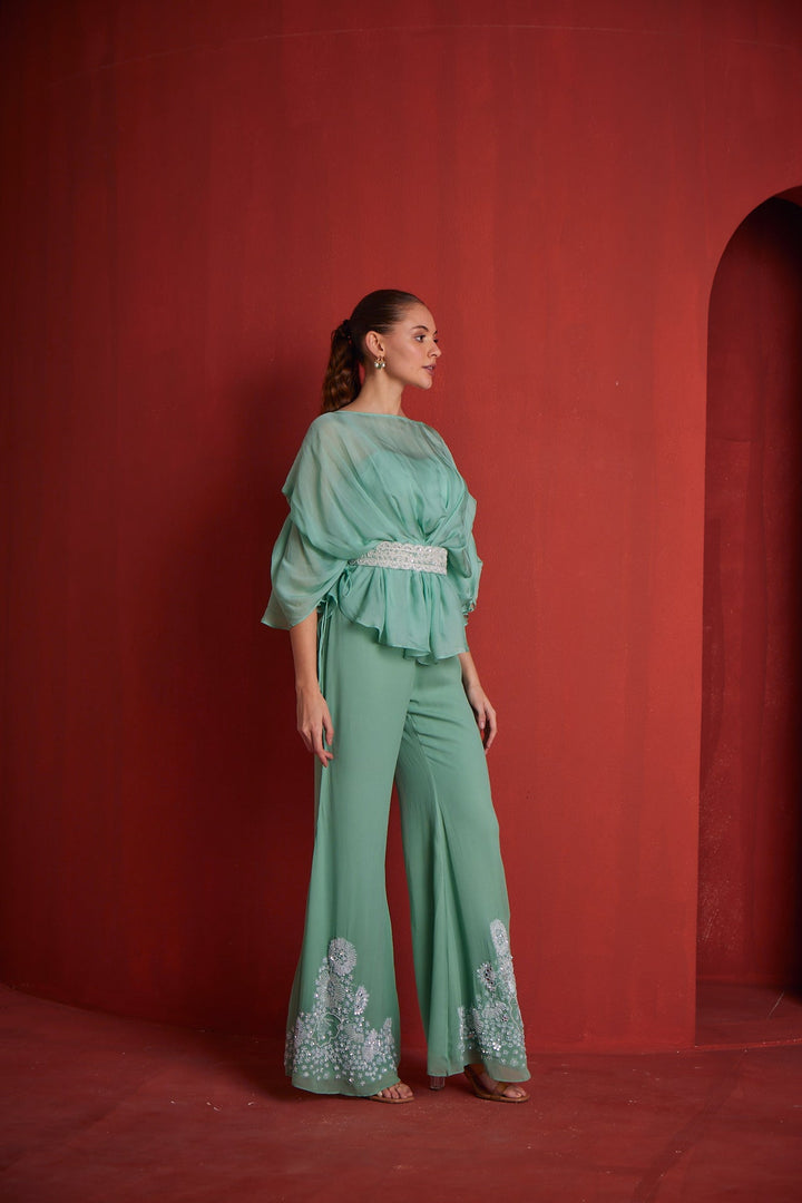 Neerus Green shantoon printed suit set - detail view 1