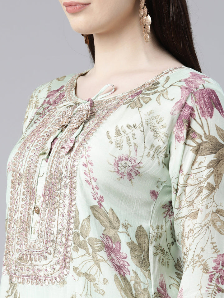 Neerus Green printed kurta set with trousers and dupatta - detail view 1