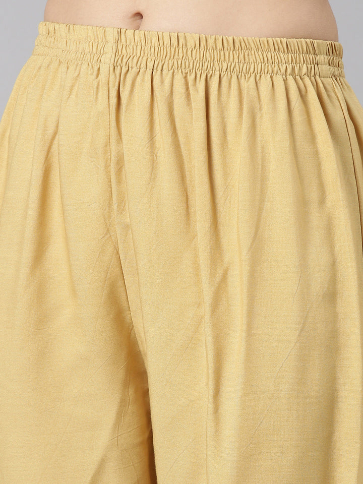 Neerus Yellow printed straight kurta set with dupatta - detail view 3