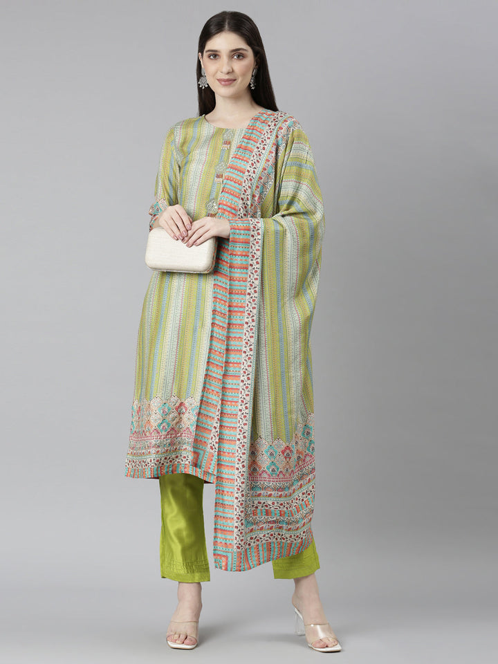Neerus Green printed chevron kurta set with trouser and dupatta - detail view 2