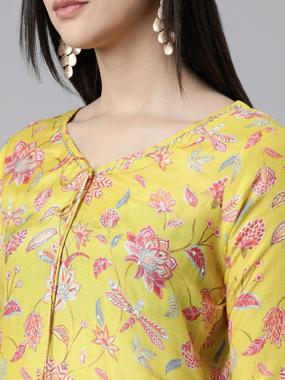 Neerus Yellow cotton printed kurti - detail view 1