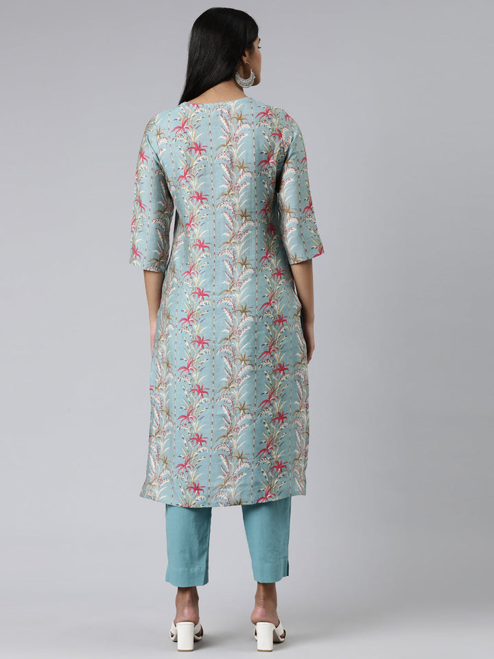 Neerus Green cotton printed kurta set with trousers - side view