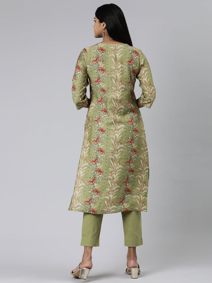 Neerus Green printed straight kurta set with trousers - side view