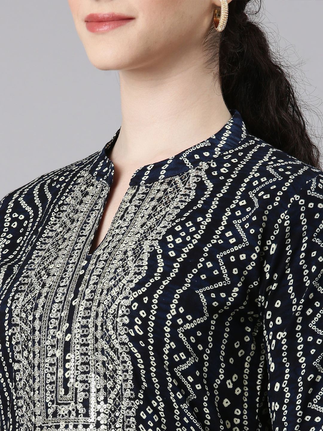 Neerus Blue cotton bandhani printed straight kurta - detail view 1