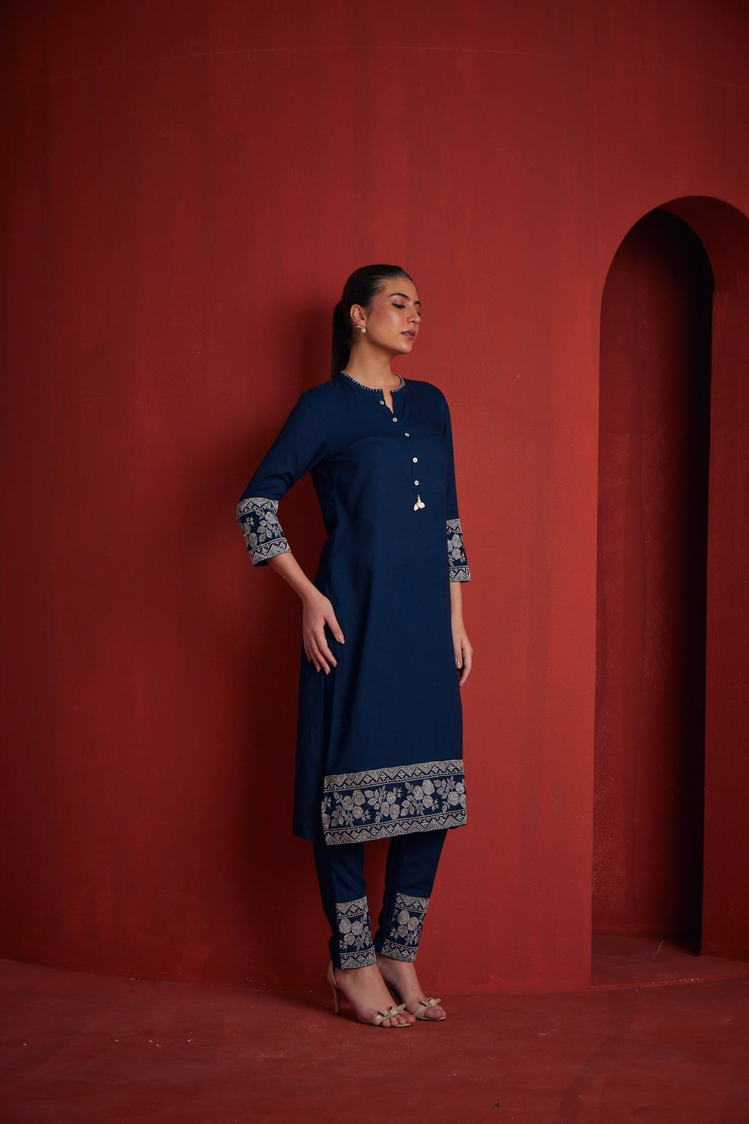 Neerus Blue solid straight kurta set with trousers - detail view 1
