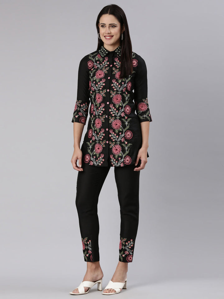 Neerus Black embroidered straight co-ord set - detail view 2