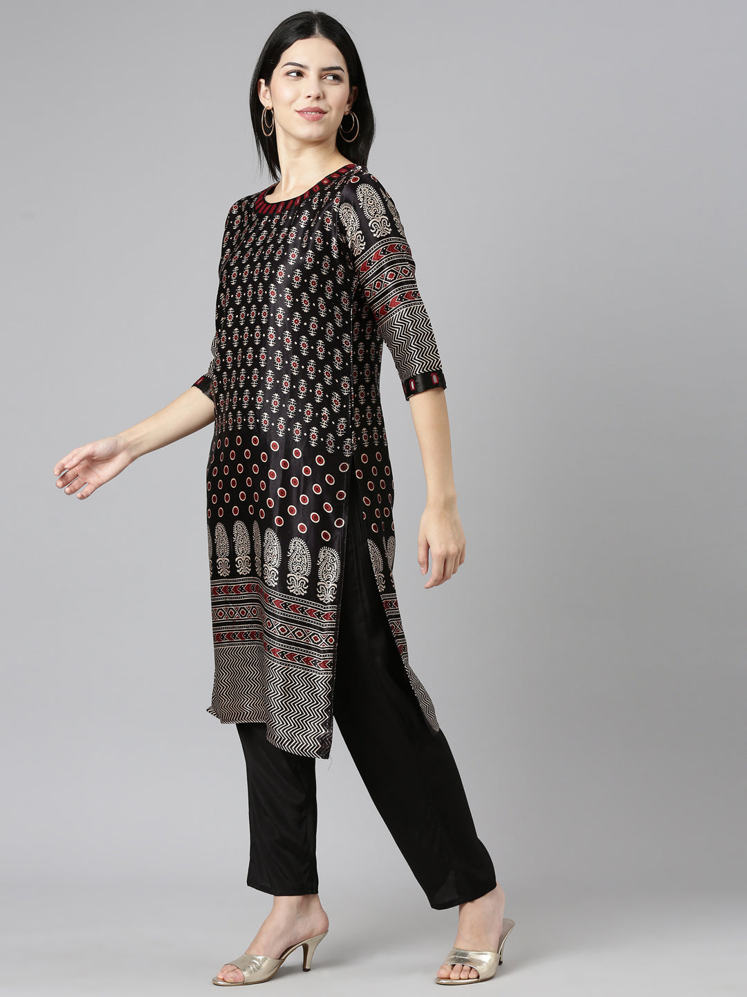 Neerus Black printed straight kurta set with dupatta - back view