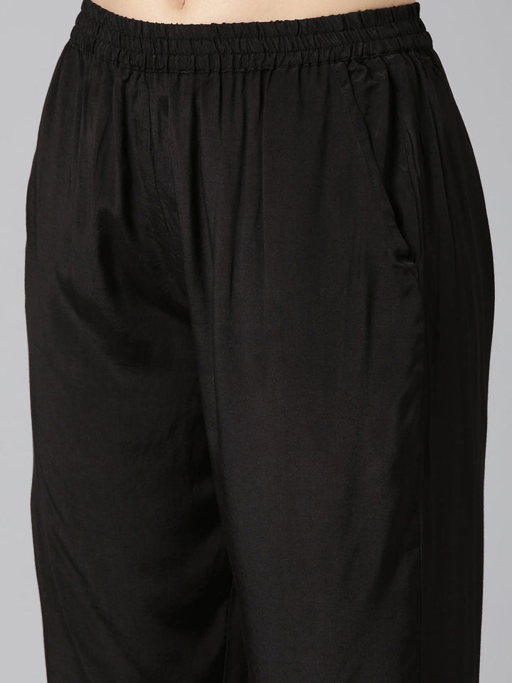 Neerus Black printed straight kurta set with dupatta - detail view 3