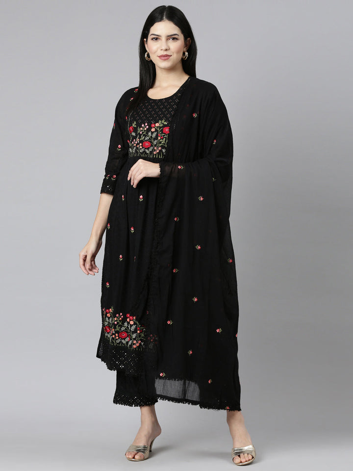 Neerus Black embroidered straight kurta set - detail view 2