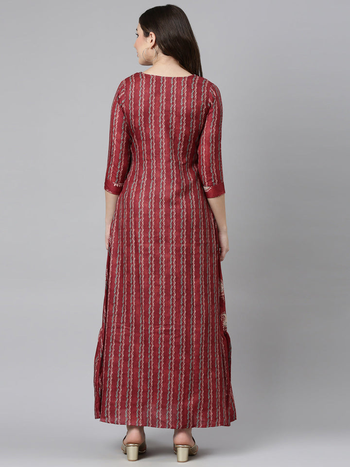 Neerus Maroon Flared Casual Printed Dress