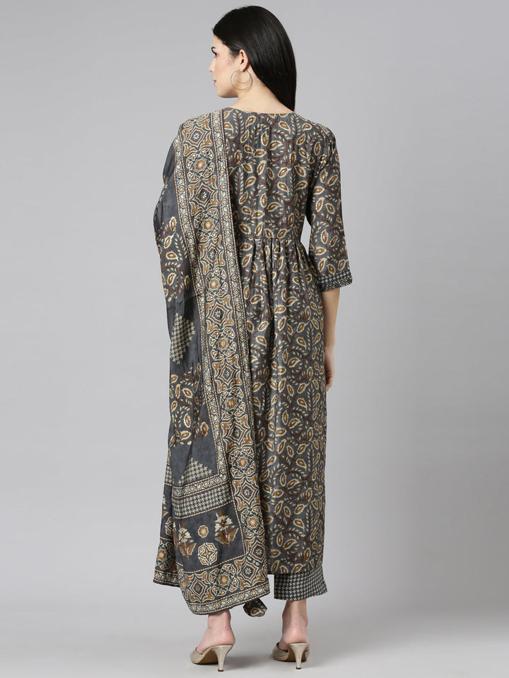 Neerus Grey printed straight kurta set with dupatta - side view