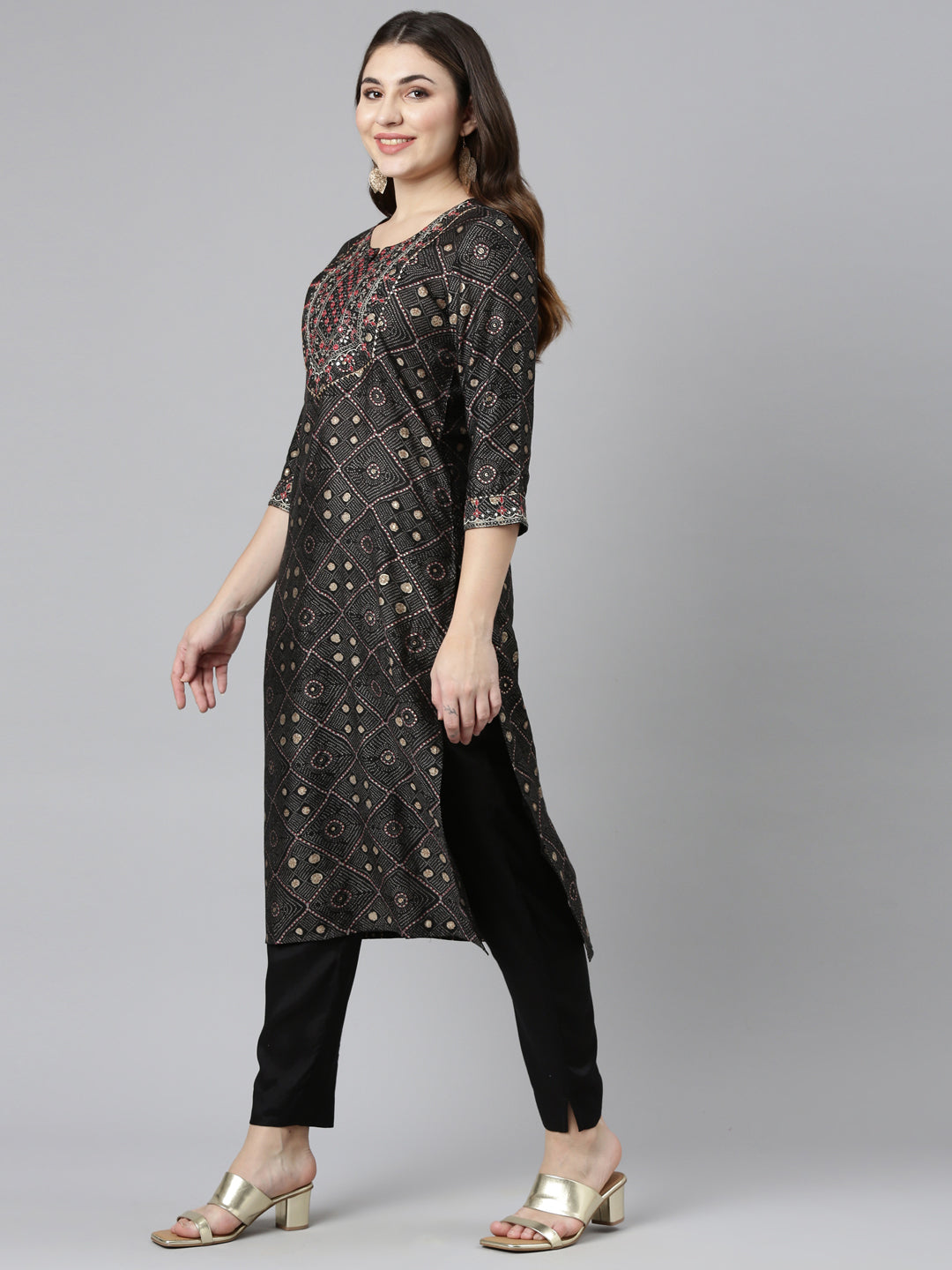 Neerus Black printed straight kurta set with trouser and dupatta - back view