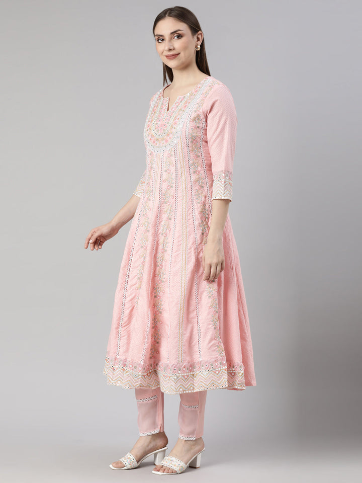 Neerus Pink Georgette printed floral suit set - back view