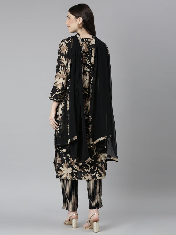 Neerus Black floral printed straight kurta set - side view