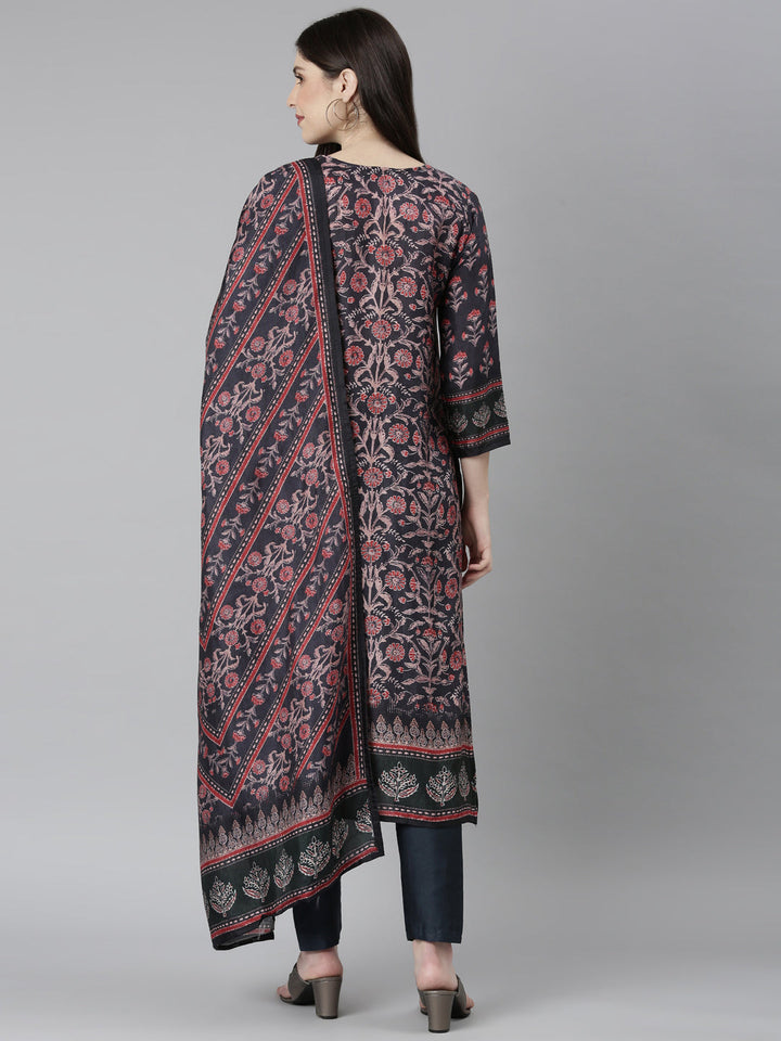 Neerus Black printed floral suit set straight kurta with trouser and dupatta - side view