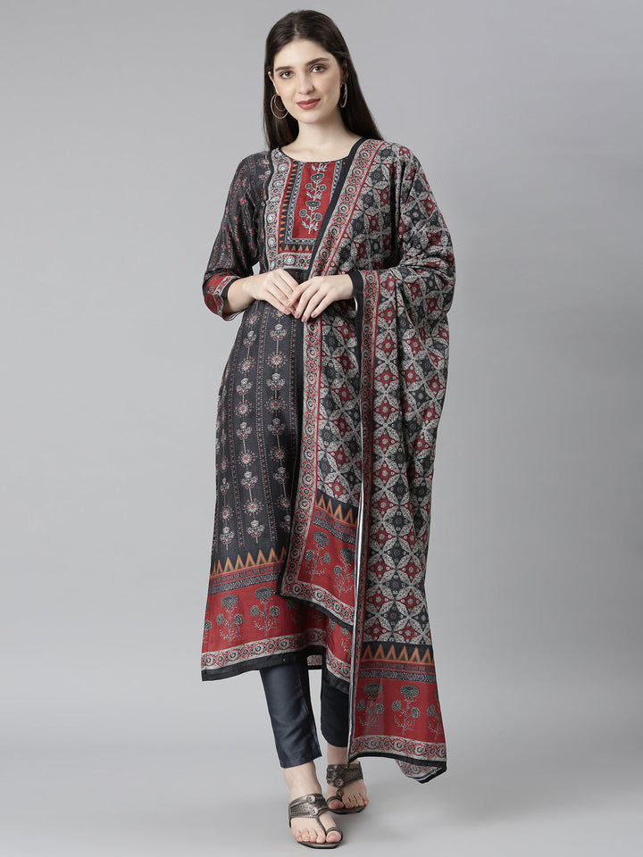 Neerus Grey Regular Straight Floral Kurta And Trousers With Dupatta