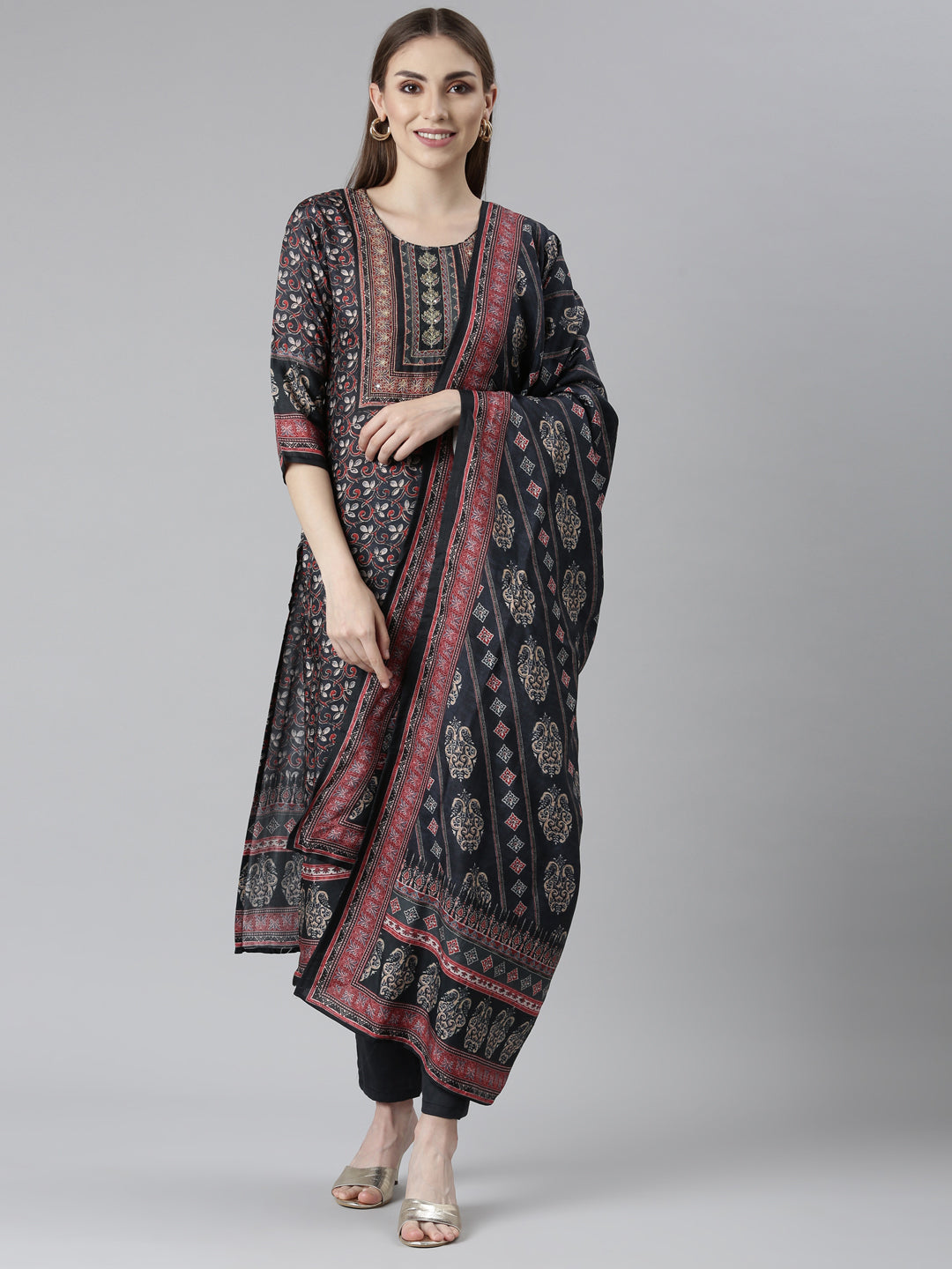 Neerus Black printed floral kurta set straight silhouette - front view