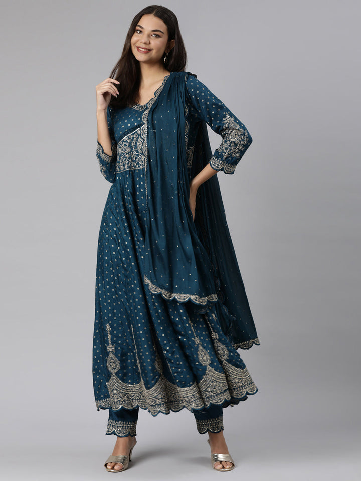 Neerus Blue cotton printed straight suit set - detail view 1