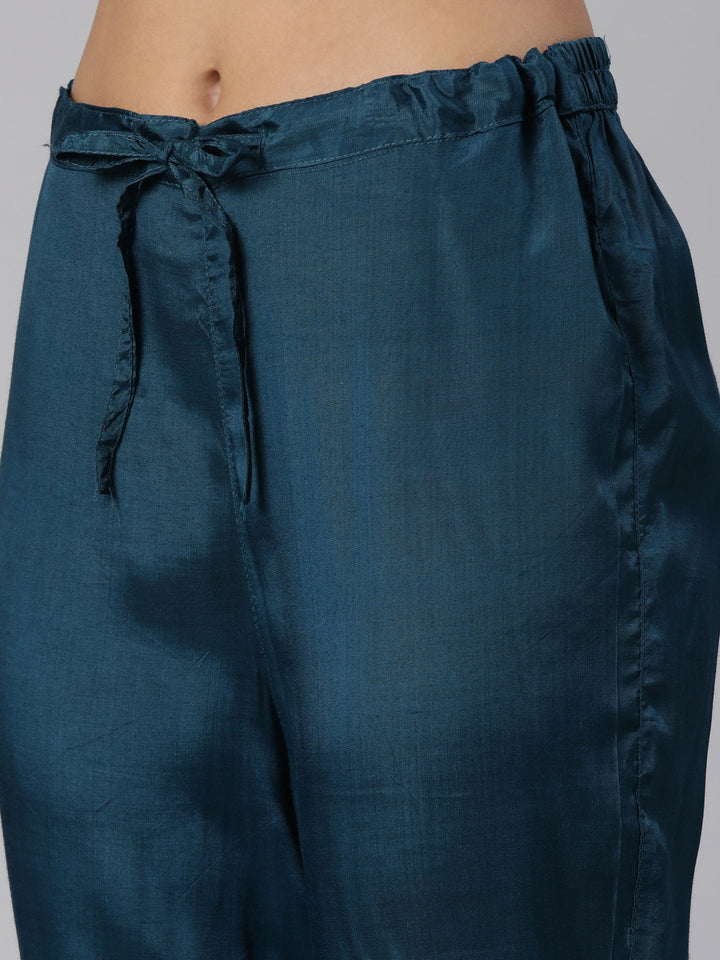 Neerus Blue cotton printed straight suit set - detail view 3