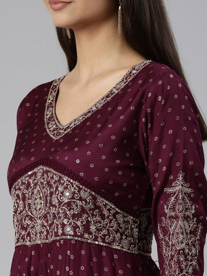 Neerus Purple printed floral straight suit set - detail view 1
