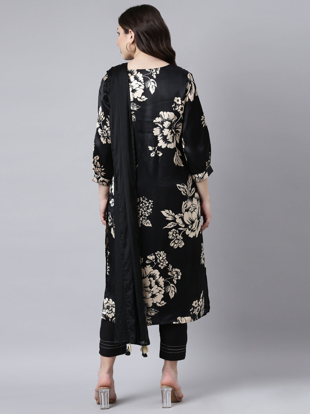 Neerus Black floral printed straight suit set - side view