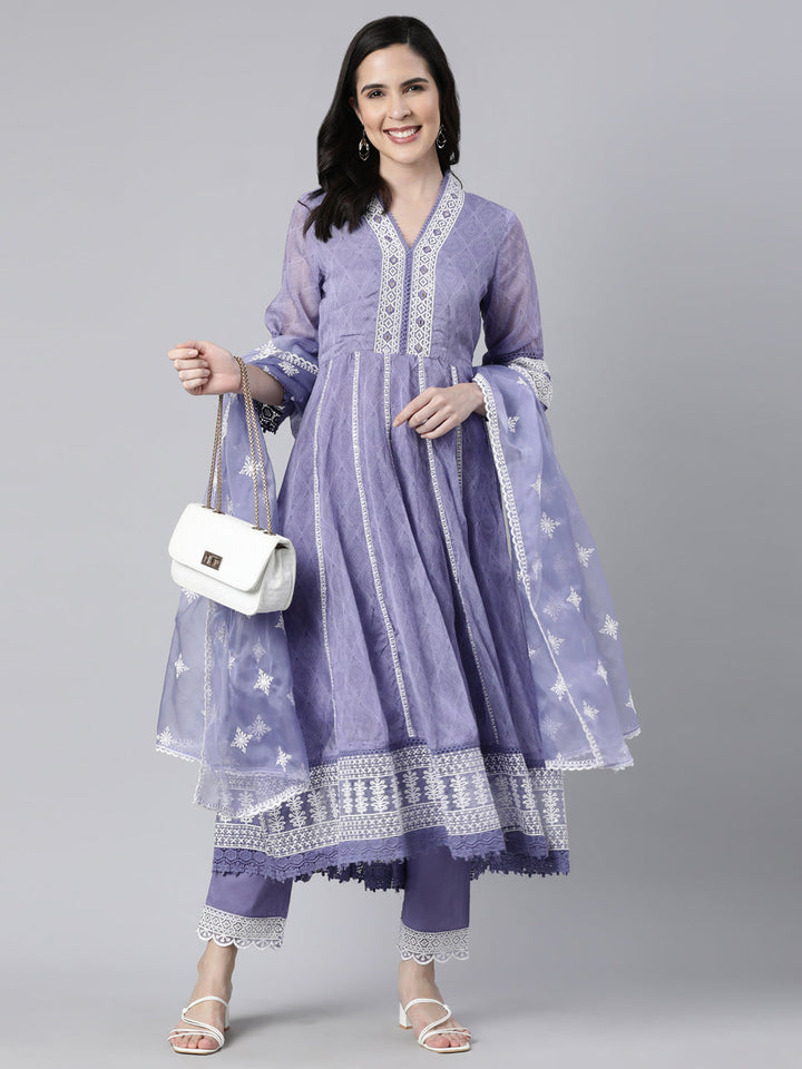 Neerus Blue printed floral straight suit set - detail view 1