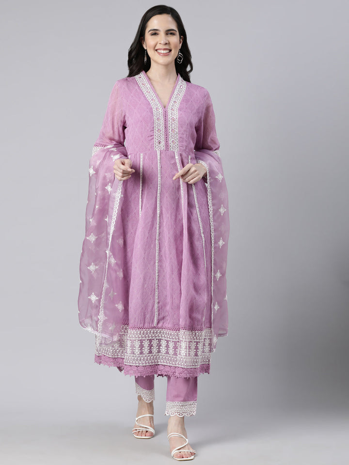 Neerus Lavender Regular Straight Floral Kurta And Trousers With Dupatta