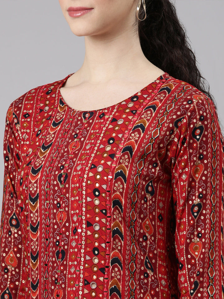 Neerus Red rayon embellished straight kurta - detail view 2