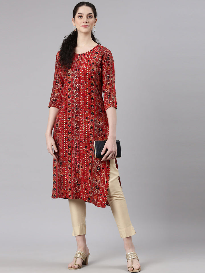 Neerus Red rayon embellished straight kurta - detail view 3