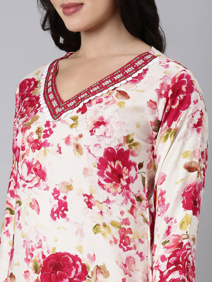Neerus Red floral printed straight panelled kurti - detail view 2