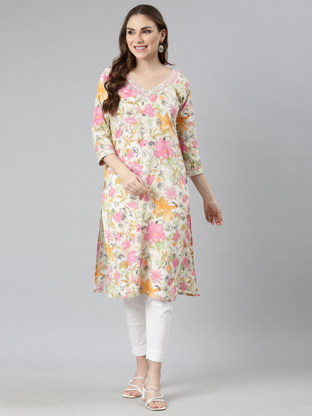 Neerus Pink floral printed straight kurta - detail view 1