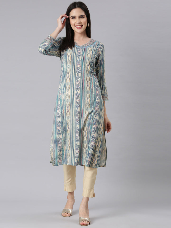 Neerus Blue printed chevron straight kurti - detail view 1